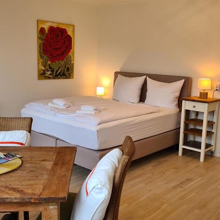 Pematra Ferienwohnungen Ostseestrasse 2 Lübeck Chambre photo
